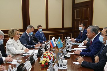 Делегация Совета Федерации работает в Казахстане